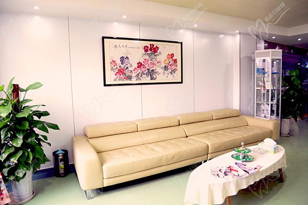 上海海華醫(yī)院整形外科好嗎