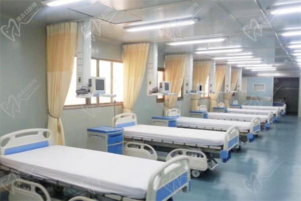 上海海華醫(yī)院安洪賓病床